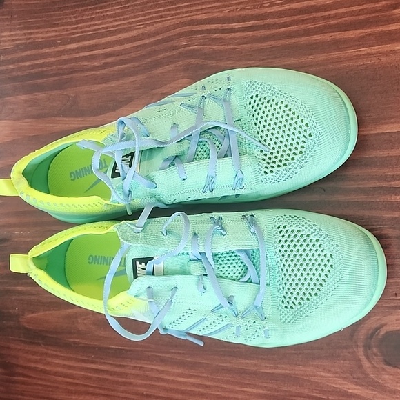 Nike Women's Light Blue and Neon Green Running Shoes - Picture 2 of 5